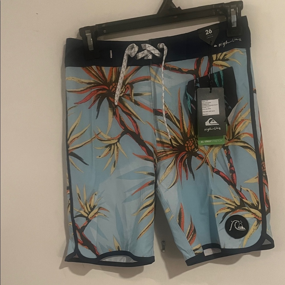 Quiksilver Men's Light Blue Tropical Board Shorts